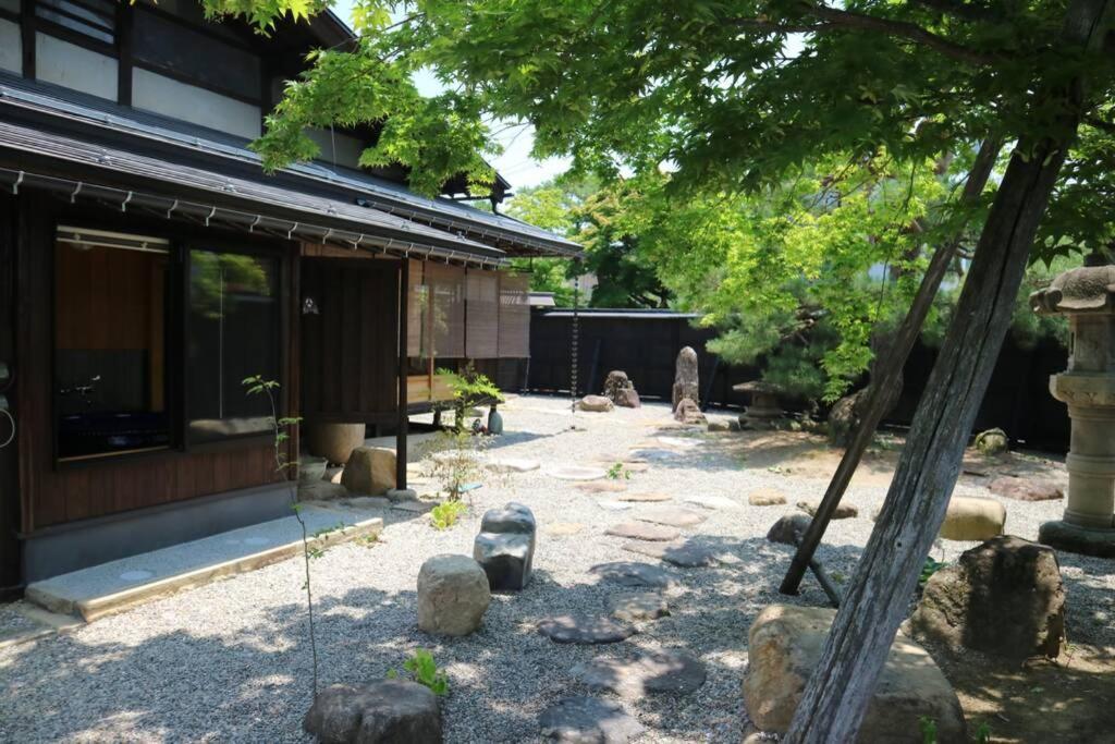 Yoshiki No Sato Dainichi No Yado Villa Hida Eksteriør bilde